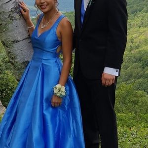 Blue prom dress